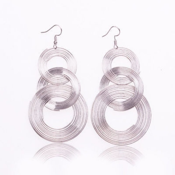 Bundle of 2 pairs Geometric Circle Drop Earrings - Picture 4 of 6